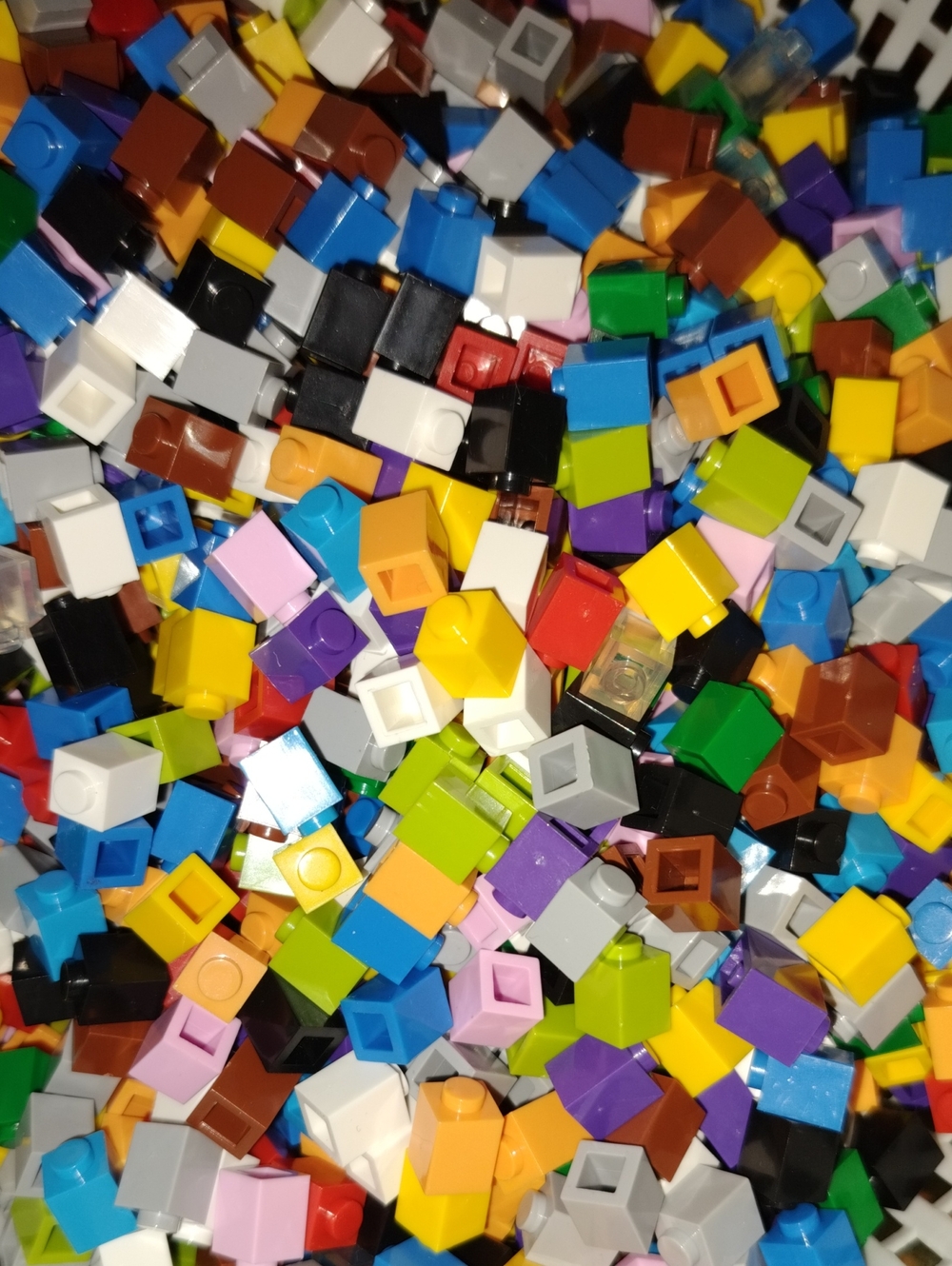 Lego Compatible 1x1 Small Bricks DIY Builds, Multicolor + Clear, 2 LB Bulk Loose - Picture 4 of 5
